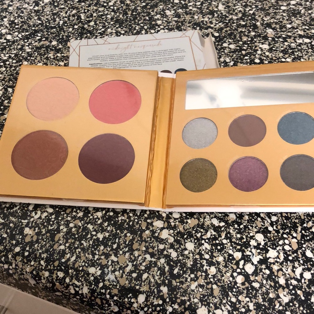 PUR midnight masquesade